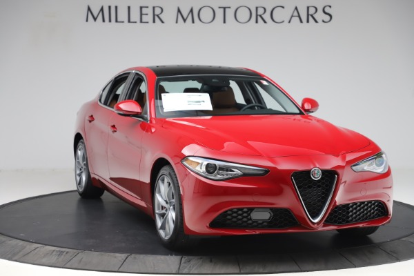 New 2020 Alfa Romeo Giulia Q4 for sale $45,740 at Alfa Romeo of Greenwich in Greenwich CT 06830 11