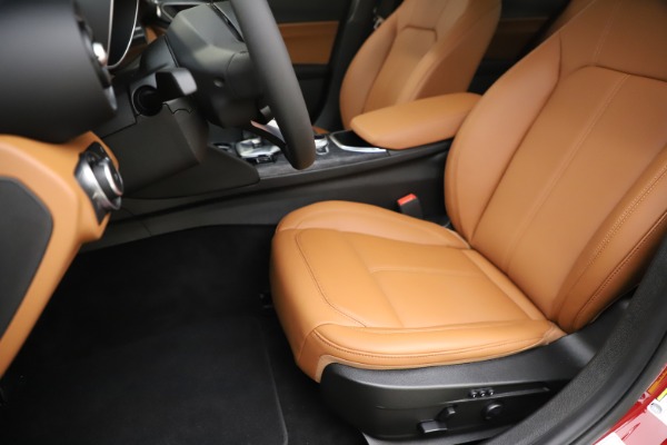 New 2020 Alfa Romeo Giulia Q4 for sale $45,740 at Alfa Romeo of Greenwich in Greenwich CT 06830 15