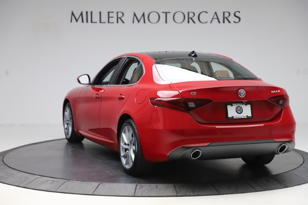 New 2020 Alfa Romeo Giulia Q4 for sale $45,740 at Alfa Romeo of Greenwich in Greenwich CT 06830 5