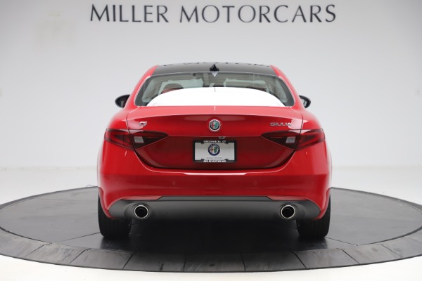 New 2020 Alfa Romeo Giulia Q4 for sale $45,740 at Alfa Romeo of Greenwich in Greenwich CT 06830 6