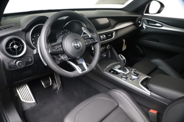 New 2020 Alfa Romeo Stelvio Ti Sport Q4 for sale Sold at Alfa Romeo of Greenwich in Greenwich CT 06830 16