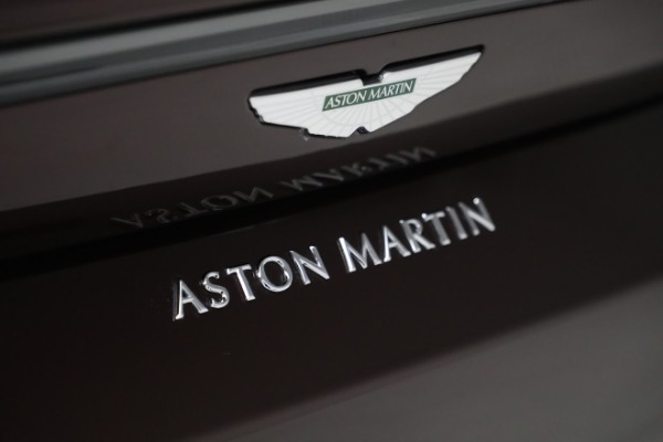 Used 2020 Aston Martin Vantage Coupe for sale $114,900 at Alfa Romeo of Greenwich in Greenwich CT 06830 24