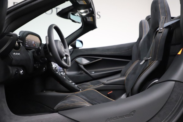 New 2020 McLaren 720S Spider Performance for sale Sold at Alfa Romeo of Greenwich in Greenwich CT 06830 26