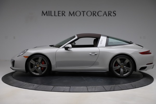 Used 2018 Porsche 911 Targa 4S for sale Sold at Alfa Romeo of Greenwich in Greenwich CT 06830 13