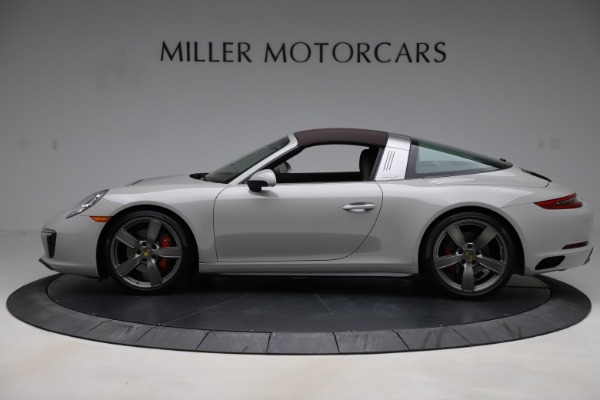 Used 2018 Porsche 911 Targa 4S for sale Sold at Alfa Romeo of Greenwich in Greenwich CT 06830 13