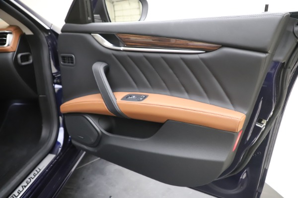 New 2020 Maserati Ghibli S Q4 GranLusso for sale $89,535 at Alfa Romeo of Greenwich in Greenwich CT 06830 25