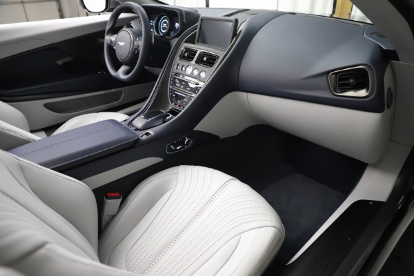 New 2020 Aston Martin DB11 Volante Convertible for sale $271,161 at Alfa Romeo of Greenwich in Greenwich CT 06830 18