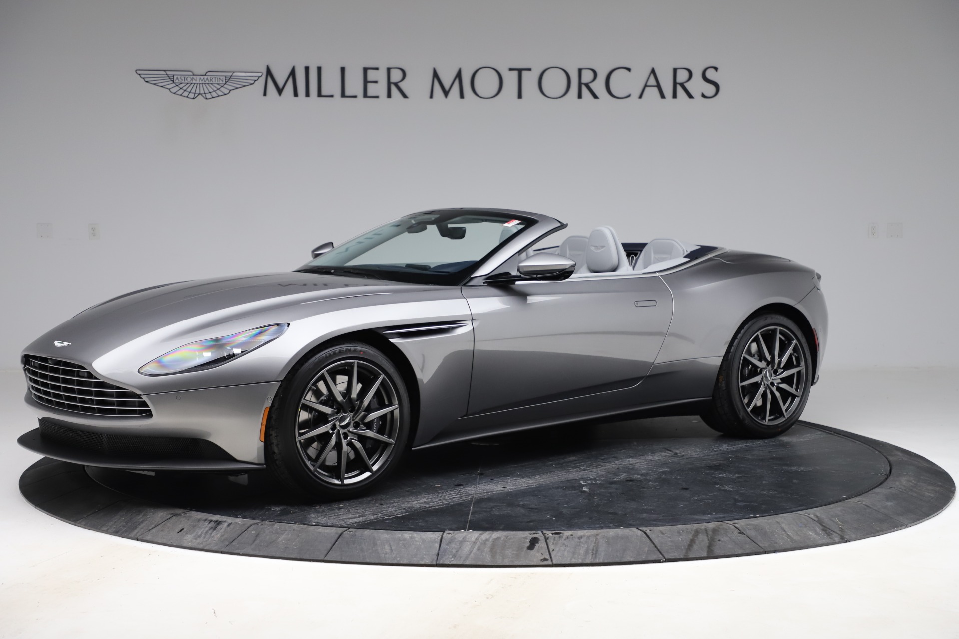 New 2020 Aston Martin DB11 Volante Convertible for sale $271,161 at Alfa Romeo of Greenwich in Greenwich CT 06830 1