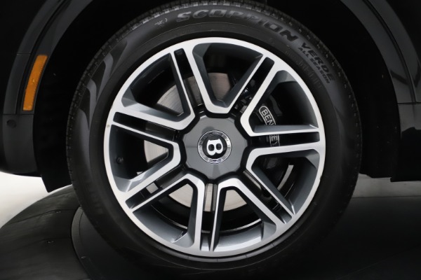 Used 2018 Bentley Bentayga Activity Edition for sale Sold at Alfa Romeo of Greenwich in Greenwich CT 06830 15
