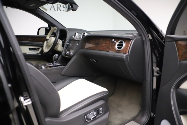 Used 2018 Bentley Bentayga Activity Edition for sale Sold at Alfa Romeo of Greenwich in Greenwich CT 06830 25