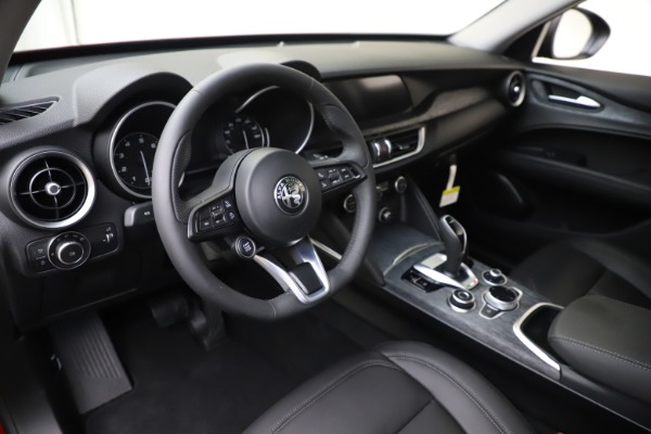 New 2020 Alfa Romeo Stelvio Sport Q4 for sale Sold at Alfa Romeo of Greenwich in Greenwich CT 06830 13