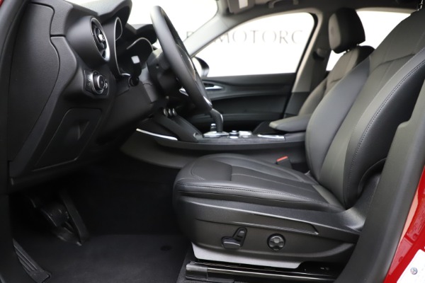 New 2020 Alfa Romeo Stelvio Sport Q4 for sale Sold at Alfa Romeo of Greenwich in Greenwich CT 06830 14