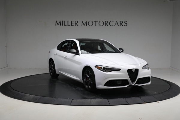 Used 2020 Alfa Romeo Giulia Ti Sport for sale $35,900 at Alfa Romeo of Greenwich in Greenwich CT 06830 18