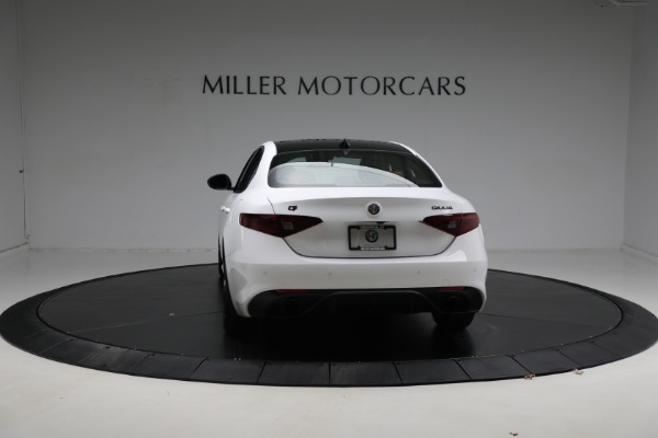 Used 2020 Alfa Romeo Giulia Ti Sport for sale Sold at Alfa Romeo of Greenwich in Greenwich CT 06830 9