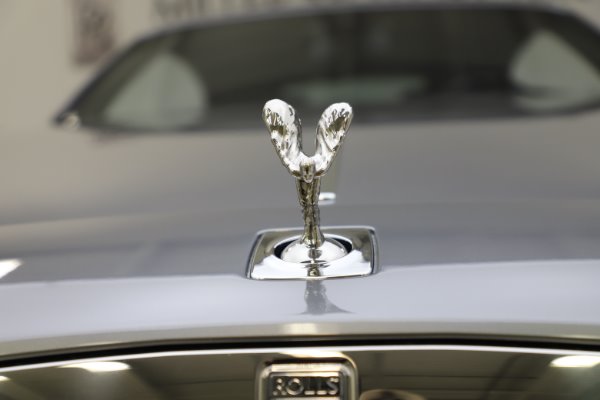 Used 2014 Rolls-Royce Wraith for sale Sold at Alfa Romeo of Greenwich in Greenwich CT 06830 28