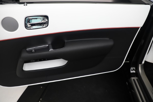 New 2020 Rolls-Royce Dawn for sale $386,250 at Alfa Romeo of Greenwich in Greenwich CT 06830 25