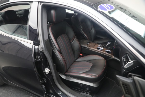 Used 2019 Maserati Ghibli S Q4 GranLusso for sale $41,900 at Alfa Romeo of Greenwich in Greenwich CT 06830 23