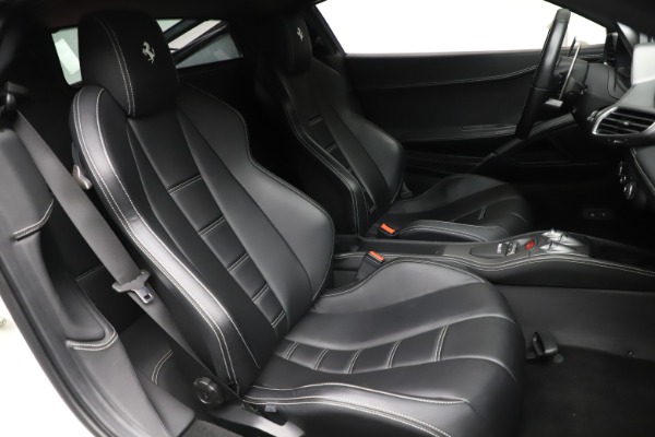 Used 2013 Ferrari 458 Italia for sale $186,900 at Alfa Romeo of Greenwich in Greenwich CT 06830 19
