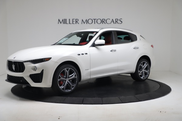 New 2020 Maserati Levante S Q4 GranSport for sale $101,085 at Alfa Romeo of Greenwich in Greenwich CT 06830 2