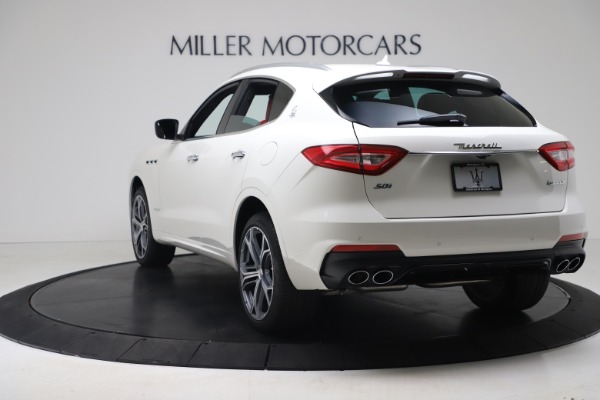 New 2020 Maserati Levante S Q4 GranSport for sale $101,085 at Alfa Romeo of Greenwich in Greenwich CT 06830 5