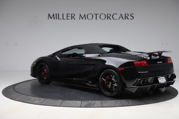 Used 2013 Lamborghini Gallardo LP 570-4 Spyder Performante for sale Sold at Alfa Romeo of Greenwich in Greenwich CT 06830 14