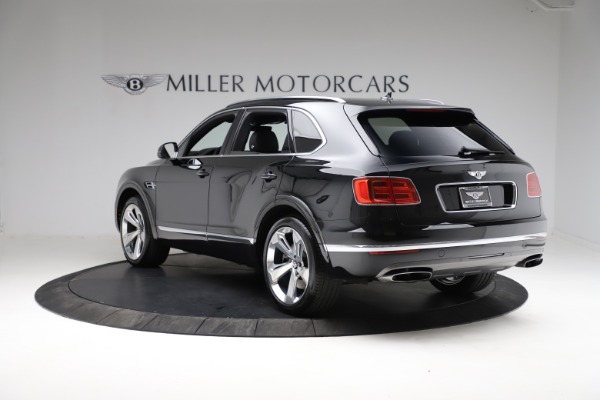 Used 2017 Bentley Bentayga W12 for sale Sold at Alfa Romeo of Greenwich in Greenwich CT 06830 5