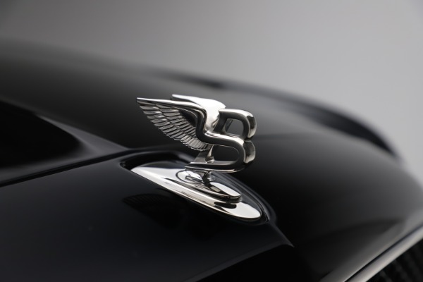 Used 2016 Bentley Mulsanne Speed for sale $157,900 at Alfa Romeo of Greenwich in Greenwich CT 06830 13