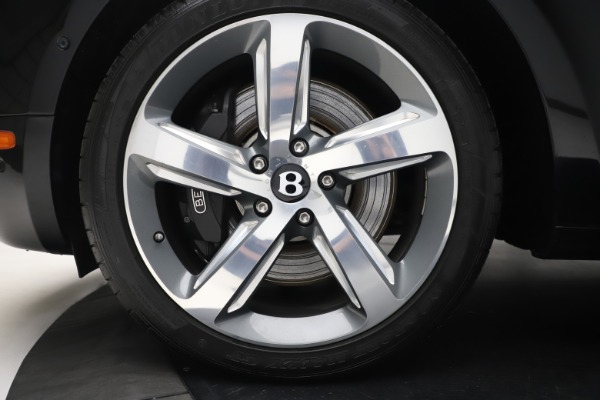 Used 2016 Bentley Mulsanne Speed for sale $157,900 at Alfa Romeo of Greenwich in Greenwich CT 06830 14
