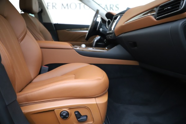 New 2020 Maserati Levante Q4 GranLusso for sale Sold at Alfa Romeo of Greenwich in Greenwich CT 06830 23