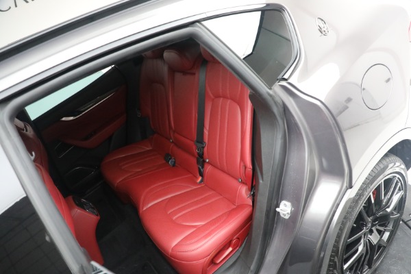 Used 2020 Maserati Levante Q4 GranSport for sale $57,900 at Alfa Romeo of Greenwich in Greenwich CT 06830 23