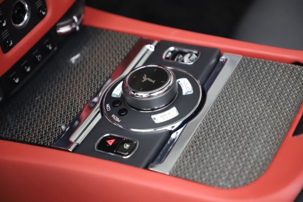 Used 2019 Rolls-Royce Dawn Black Badge for sale Sold at Alfa Romeo of Greenwich in Greenwich CT 06830 27