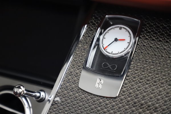 Used 2019 Rolls-Royce Dawn Black Badge for sale Sold at Alfa Romeo of Greenwich in Greenwich CT 06830 28
