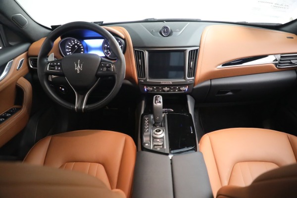 Used 2020 Maserati Levante Q4 for sale $64,900 at Alfa Romeo of Greenwich in Greenwich CT 06830 17