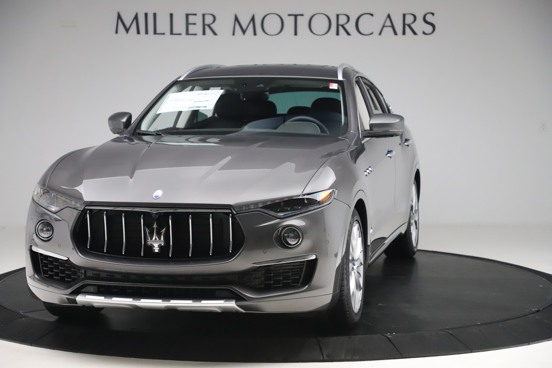 New 2020 Maserati Levante Q4 GranLusso for sale $87,885 at Alfa Romeo of Greenwich in Greenwich CT 06830 1