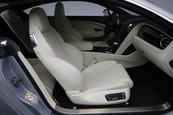 New 2016 Bentley Continental GT W12 for sale $128,900 at Alfa Romeo of Greenwich in Greenwich CT 06830 25