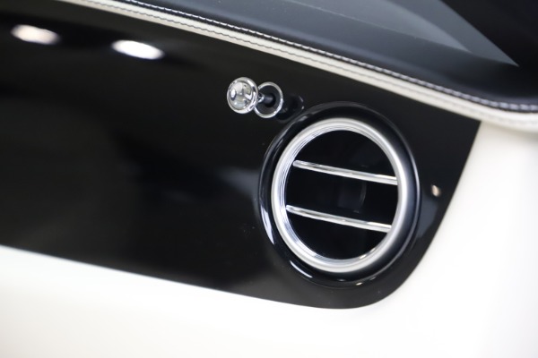 New 2016 Bentley Continental GT W12 for sale $128,900 at Alfa Romeo of Greenwich in Greenwich CT 06830 28
