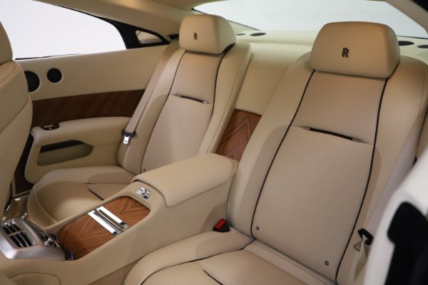 Used 2015 Rolls-Royce Wraith for sale Sold at Alfa Romeo of Greenwich in Greenwich CT 06830 13