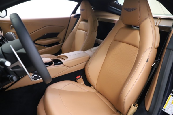 New 2020 Aston Martin Vantage Coupe for sale $174,731 at Alfa Romeo of Greenwich in Greenwich CT 06830 15