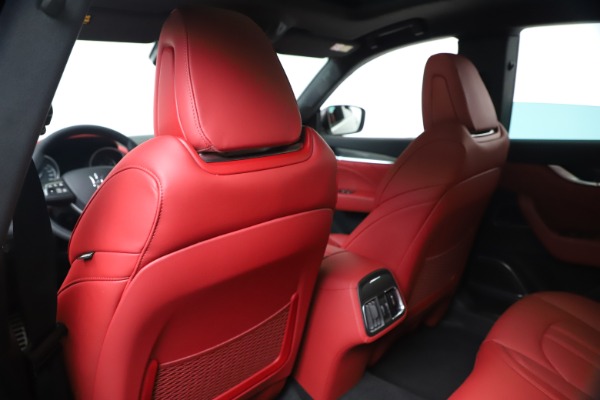 New 2020 Maserati Levante S Q4 GranSport for sale $101,535 at Alfa Romeo of Greenwich in Greenwich CT 06830 20