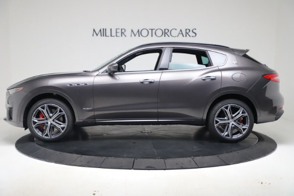 New 2020 Maserati Levante S Q4 GranSport for sale $101,535 at Alfa Romeo of Greenwich in Greenwich CT 06830 3