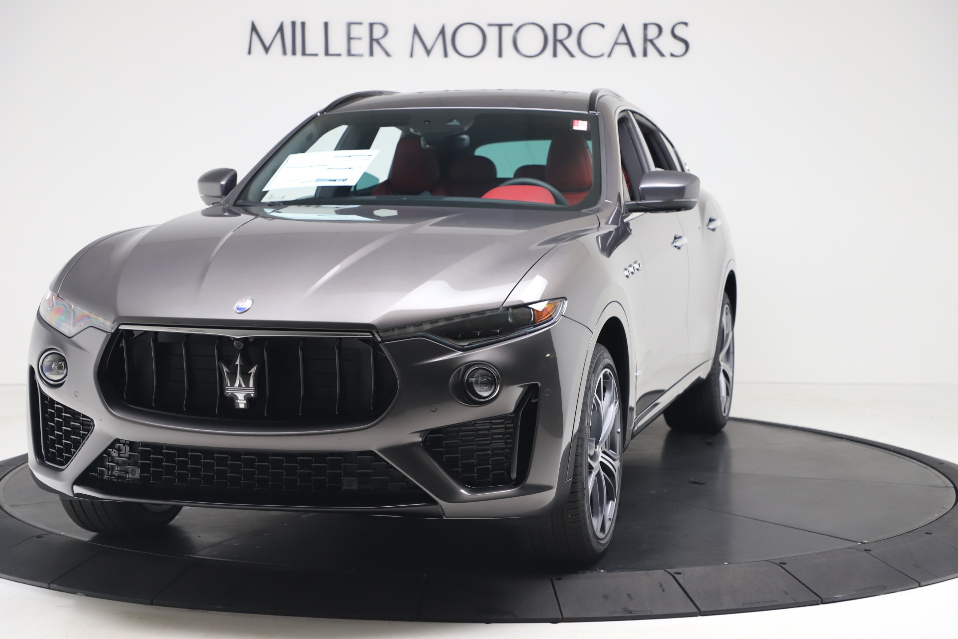 New 2020 Maserati Levante S Q4 GranSport for sale $101,535 at Alfa Romeo of Greenwich in Greenwich CT 06830 1