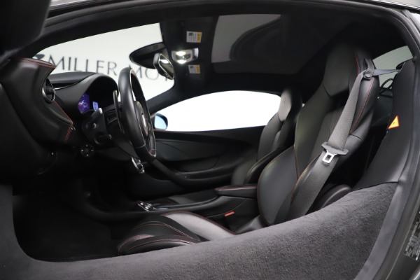 Used 2017 McLaren 570GT for sale Sold at Alfa Romeo of Greenwich in Greenwich CT 06830 10
