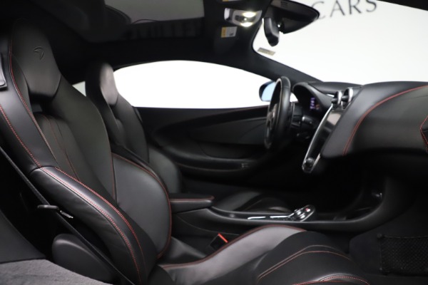 Used 2017 McLaren 570GT for sale Sold at Alfa Romeo of Greenwich in Greenwich CT 06830 13