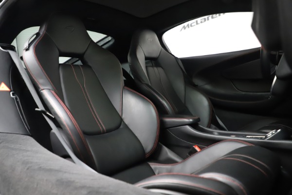 Used 2017 McLaren 570GT for sale Sold at Alfa Romeo of Greenwich in Greenwich CT 06830 14