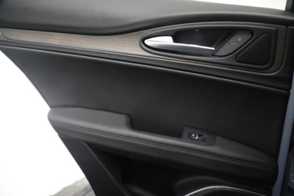 Used 2020 Alfa Romeo Stelvio Ti Q4 for sale $33,900 at Alfa Romeo of Greenwich in Greenwich CT 06830 22