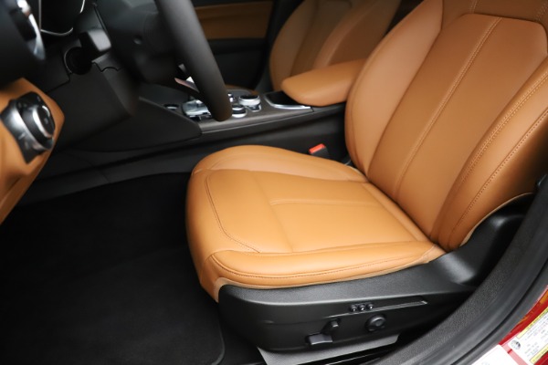 New 2020 Alfa Romeo Giulia Ti Q4 for sale $47,195 at Alfa Romeo of Greenwich in Greenwich CT 06830 15