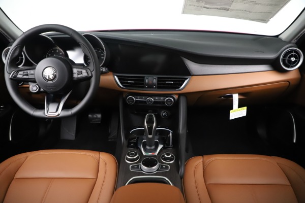 New 2020 Alfa Romeo Giulia Ti Q4 for sale $47,195 at Alfa Romeo of Greenwich in Greenwich CT 06830 16