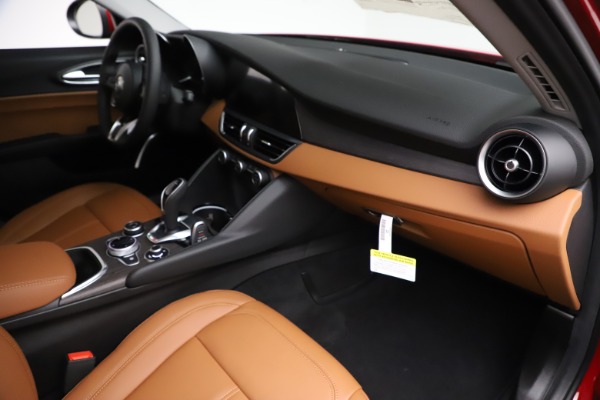 New 2020 Alfa Romeo Giulia Ti Q4 for sale $47,195 at Alfa Romeo of Greenwich in Greenwich CT 06830 22