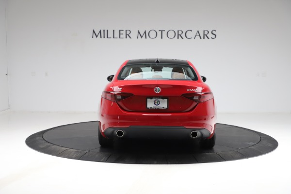 Used 2020 Alfa Romeo Giulia Q4 for sale Sold at Alfa Romeo of Greenwich in Greenwich CT 06830 6