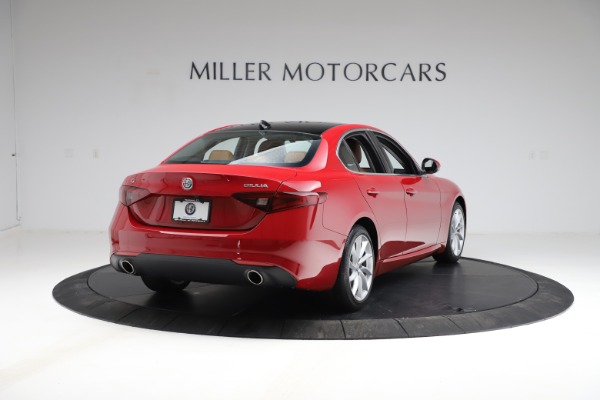 Used 2020 Alfa Romeo Giulia Q4 for sale Sold at Alfa Romeo of Greenwich in Greenwich CT 06830 7